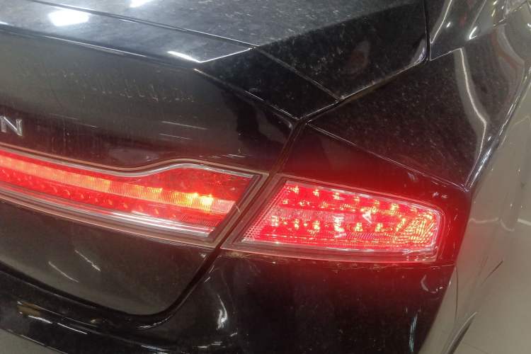 Used Lincoln MKZ 2019 2.0T Luxury Edition China VI Standard Exterior 3