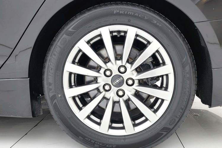 Used Lincoln MKZ 2019 2.0T Luxury Edition China VI Exterior 6