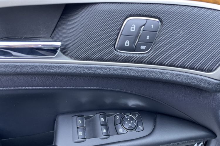 Used Lincoln MKZ 2019 2.0T Luxury Edition China VI Standard Exterior 9