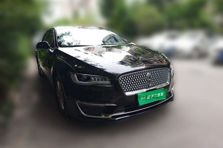 Used Lincoln MKZ 2019 2.0T Luxury Edition China VI Standard Front Right 45 Deg