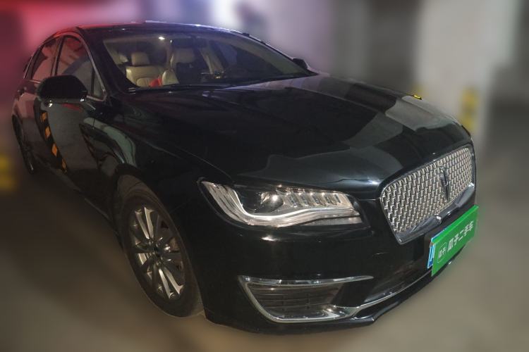 Used Lincoln MKZ 2019 2.0T Luxury Edition China VI Standard Front Right 45 Deg