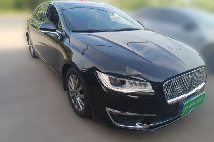 Used Lincoln MKZ 2019 2.0T Luxury Edition China V Standard Front Right 45 Deg