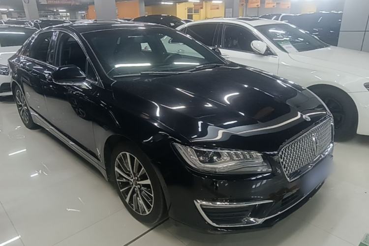 Used Lincoln MKZ 2019 2.0T Luxury Edition China VI Standard Front Right 45 Deg