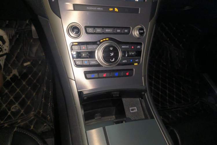 Used Lincoln MKZ 2019 2.0T Luxury Edition China V Standard Gear Lever