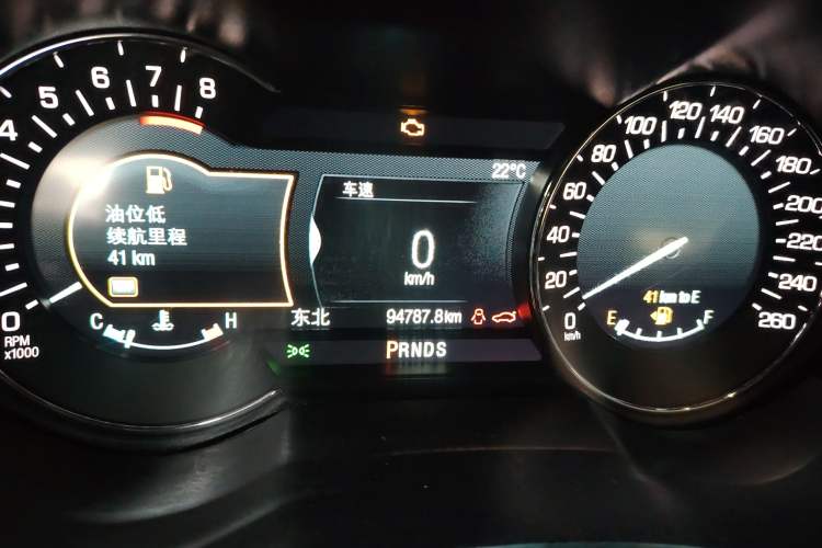Used Lincoln MKZ 2019 2.0T Zunyue Edition China VI Standard Instrument Cluster