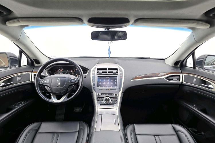 Used Lincoln MKZ 2019 2.0T Luxury Edition China VI Interior 2