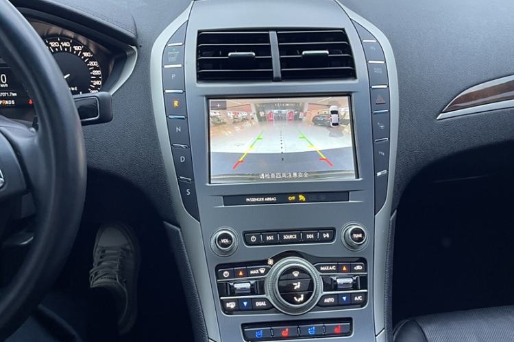 Used Lincoln MKZ 2019 2.0T Luxury Edition China VI Standard Interior 2
