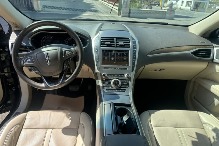 Used Lincoln MKZ 2019 2.0T Luxury Edition China VI Standard Interior 2
