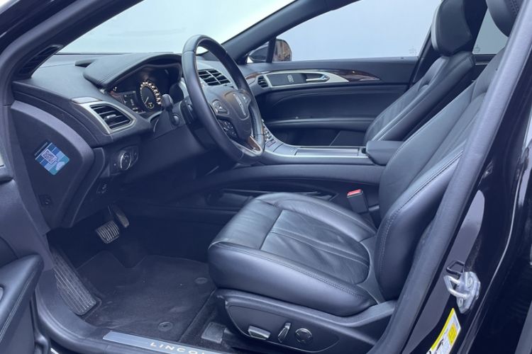 Used Lincoln MKZ 2019 2.0T Luxury Edition China VI Standard Interior 3