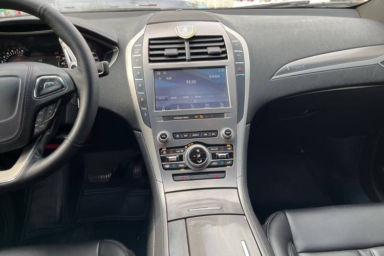 Used Lincoln MKZ 2019 2.0T Zunyue Edition China VI Standard Interior 4