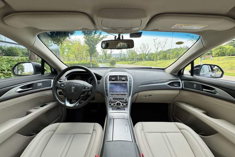 Used Lincoln MKZ 2019 2.0T Luxury Edition China VI Interior 4