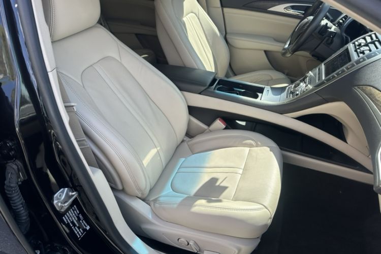 Used Lincoln MKZ 2019 2.0T Luxury Edition China VI Standard Interior 6