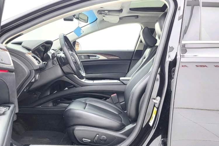 Used Lincoln MKZ 2019 2.0T Luxury Edition China VI Left Front Seat