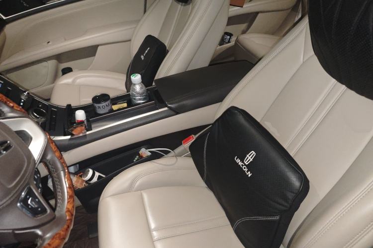 Used Lincoln MKZ 2019 2.0T Luxury Edition China VI Standard Left Front Seat