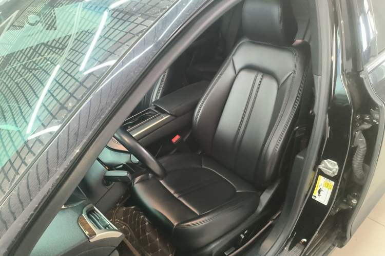 Used Lincoln MKZ 2019 2.0T Luxury Edition China VI Left Front Seat