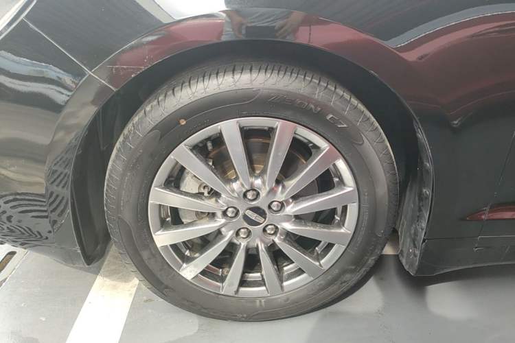 Used Lincoln MKZ 2019 2.0T Luxury Edition China VI Left Front Wheel Hub