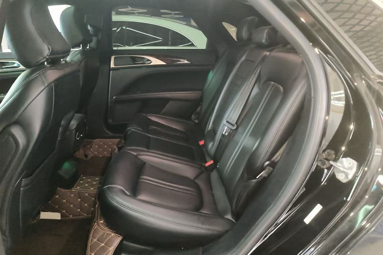 Used Lincoln MKZ 2019 2.0T Luxury Edition China VI Left Rear Seat