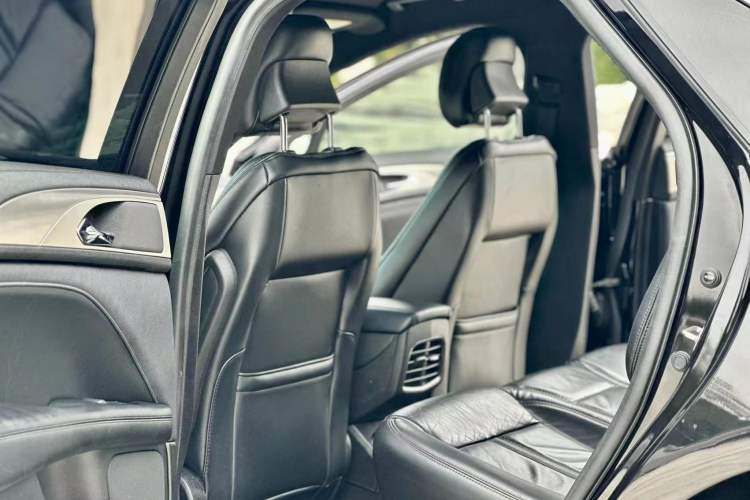 Used Lincoln MKZ 2019 2.0T Zunyue Edition China VI Standard Left Rear Seat