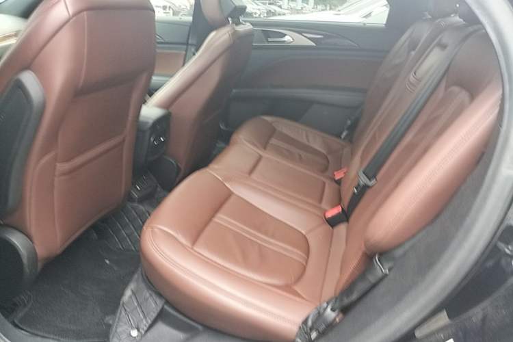 Used Lincoln MKZ 2019 2.0T Prestige Version China V Standard Left Rear Seat