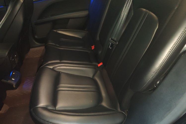Used Lincoln MKZ 2019 2.0T Luxury Edition China VI Left Rear Seat