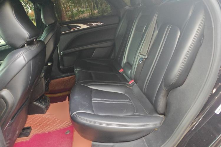 Used Lincoln MKZ 2019 2.0T Luxury Edition China VI Left Rear Seat