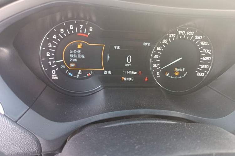 Used Lincoln MKZ 2019 2.0T Luxury Edition China V Standard Odometer Close Up