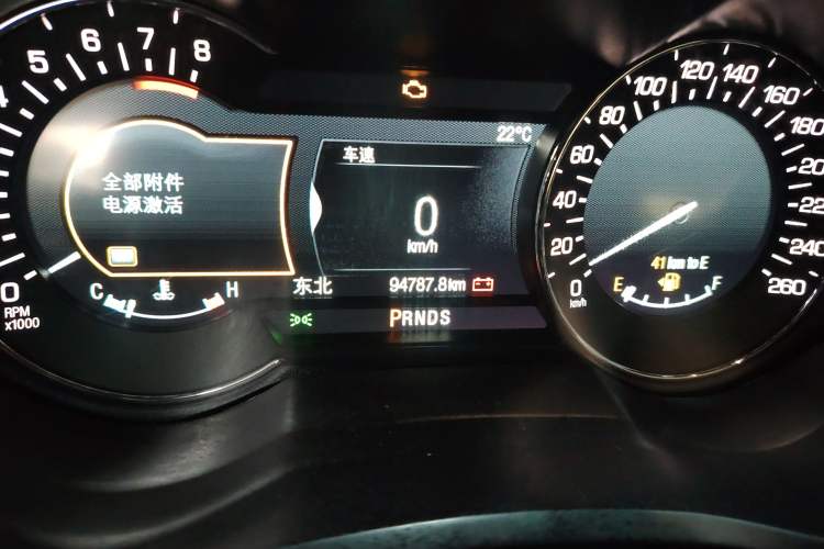 Used Lincoln MKZ 2019 2.0T Zunyue Edition China VI Standard Odometer Close Up