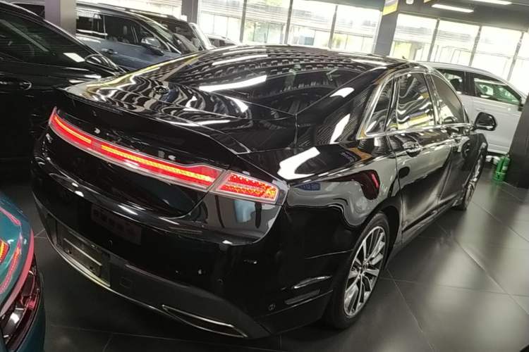 Used Lincoln MKZ 2019 2.0T Luxury Edition China VI Standard Rear Right 45 Deg