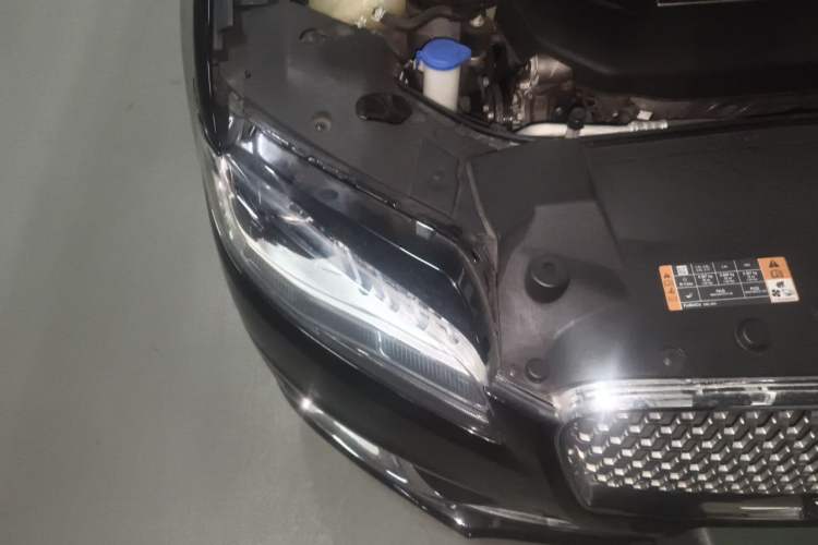 Used Lincoln MKZ 2019 2.0T Luxury Edition China VI Right Front Headlight