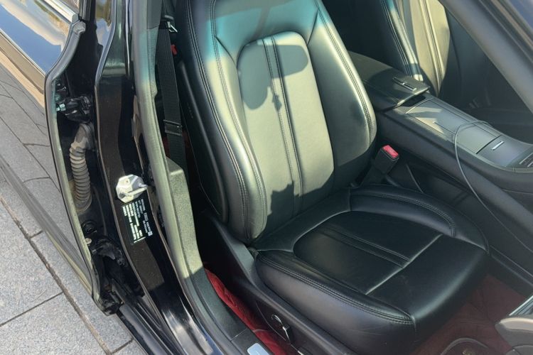Used Lincoln MKZ 2019 2.0T Luxury Edition China VI Right Front Seat