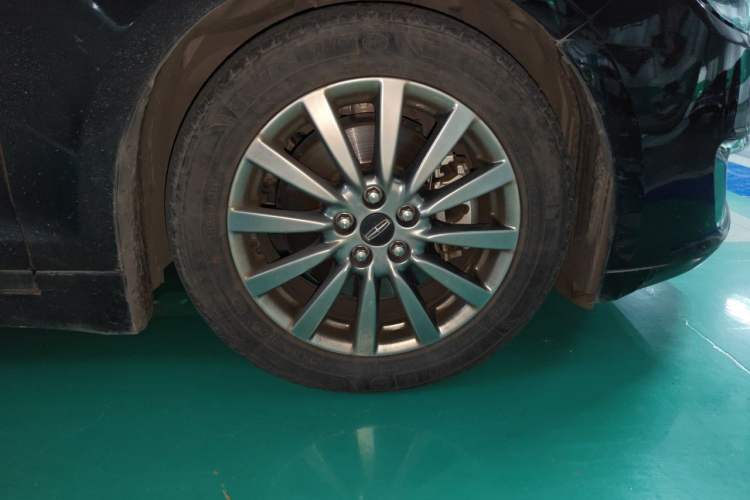 Used Lincoln MKZ 2019 2.0T Zunyue Edition China VI Standard Right Front Wheel Hub