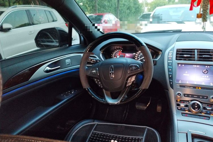 Used Lincoln MKZ 2019 2.0T Luxury Edition China VI Steering Wheel