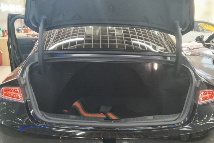 Used Lincoln MKZ 2019 2.0T Luxury Edition China VI Standard Trunk