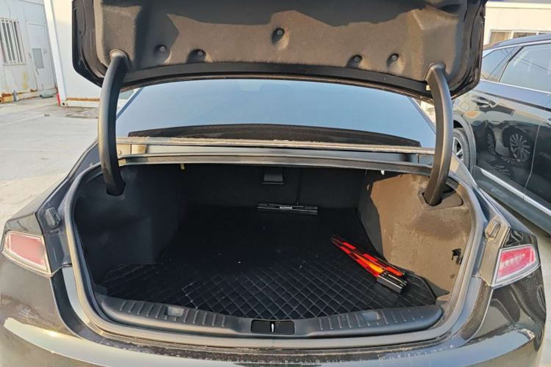 Used Lincoln MKZ 2019 2.0T Zunyue Edition China VI Standard Trunk