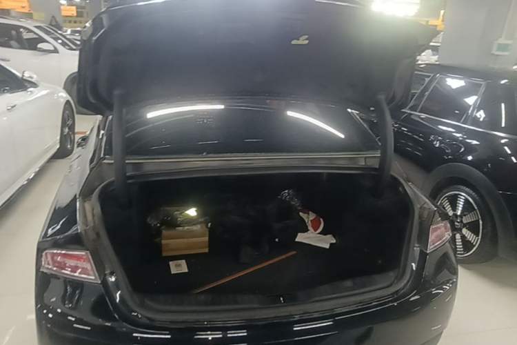 Used Lincoln MKZ 2019 2.0T Luxury Edition China VI Standard Trunk