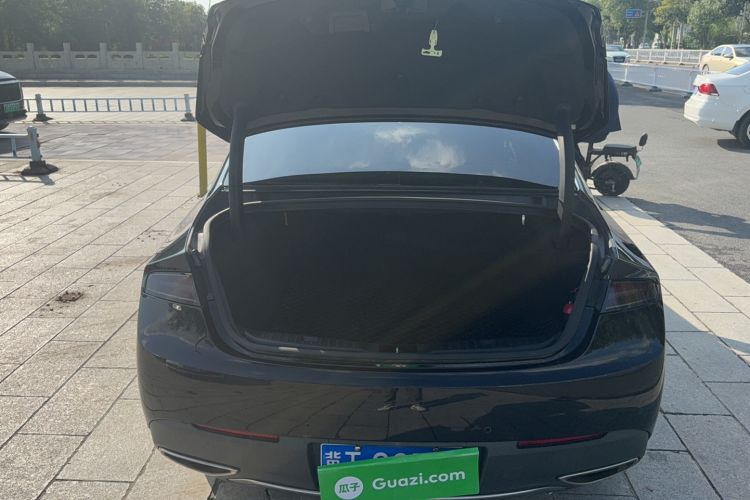Used Lincoln MKZ 2019 2.0T Luxury Edition China VI Trunk