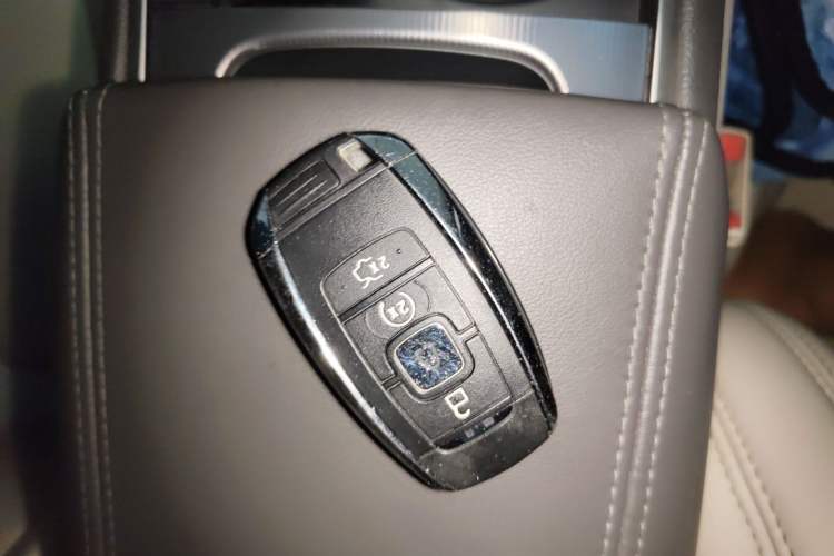 Used Lincoln MKZ 2019 2.0T Luxury Edition China VI Vehicle Key