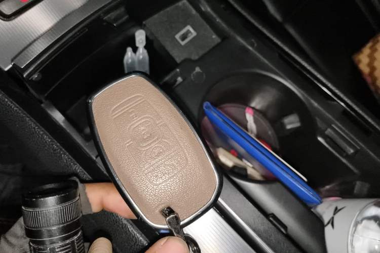 Used Lincoln MKZ 2019 2.0T Luxury Edition China VI Standard Vehicle Key