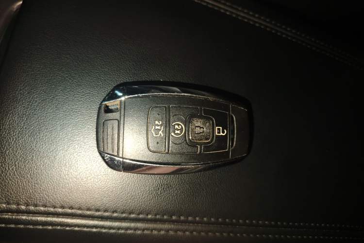 Used Lincoln MKZ 2019 2.0T Zunyue Edition China VI Standard Vehicle Key