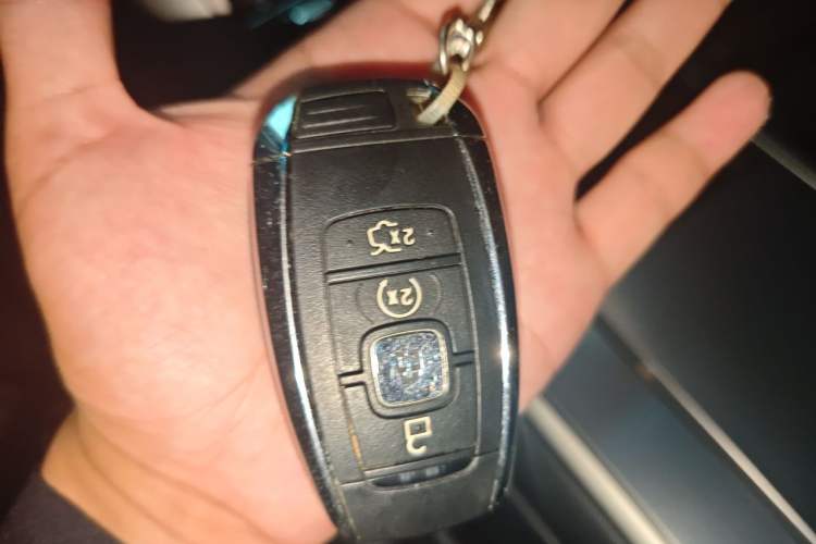 Used Lincoln MKZ 2019 2.0T Luxury Edition China VI Vehicle Key