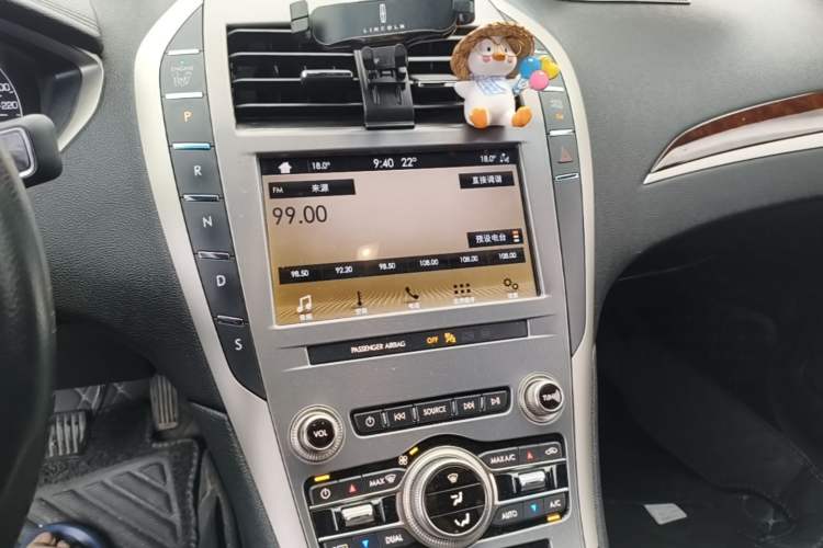 Used Lincoln MKZ 2019 2.0T Luxury Edition China VI Audio And AC Panel