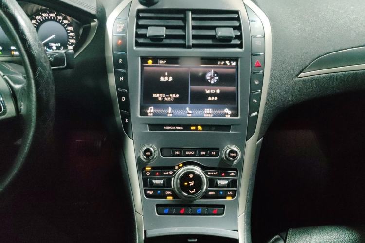 Used Lincoln MKZ 2019 2.0T Luxury Edition China V Standard Audio And AC Panel