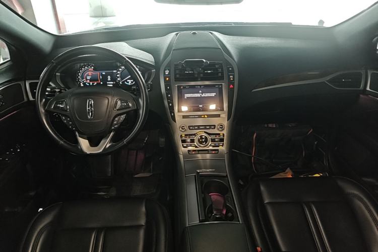 Used Lincoln MKZ 2019 2.0T Luxury Edition China VI Center Console