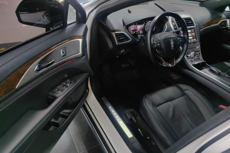 Used Lincoln MKZ 2019 2.0T Luxury Edition China VI Standard Driver Seat