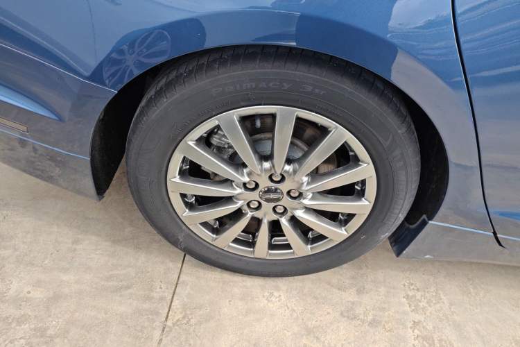 Used Lincoln MKZ 2019 2.0T Luxury Edition China VI Exterior 4