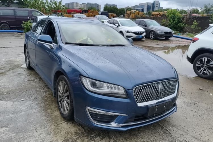 Used Lincoln MKZ 2019 2.0T Luxury Edition China VI Front Right 45 Deg