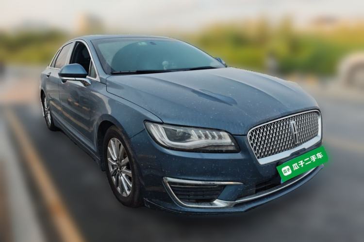 Used Lincoln MKZ 2019 2.0T Luxury Edition China VI Front Right 45 Deg