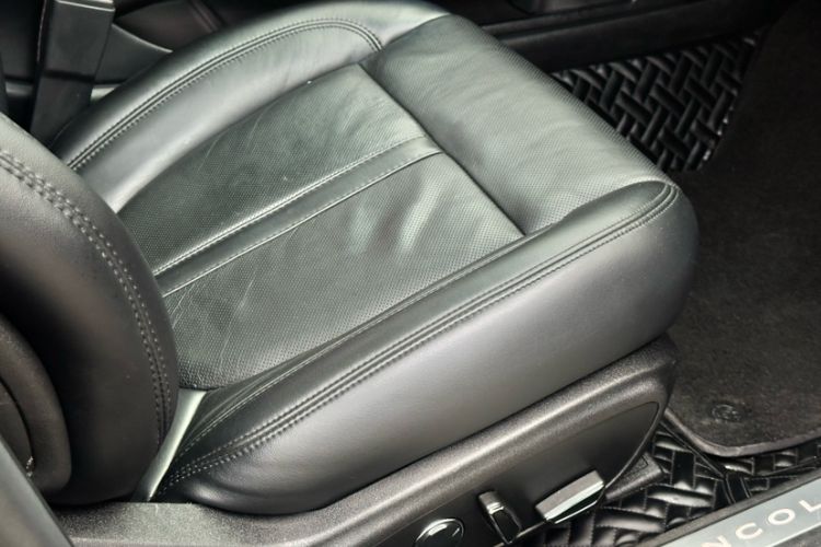 Used Lincoln MKZ 2019 2.0T Luxury Edition China VI Standard Interior 11