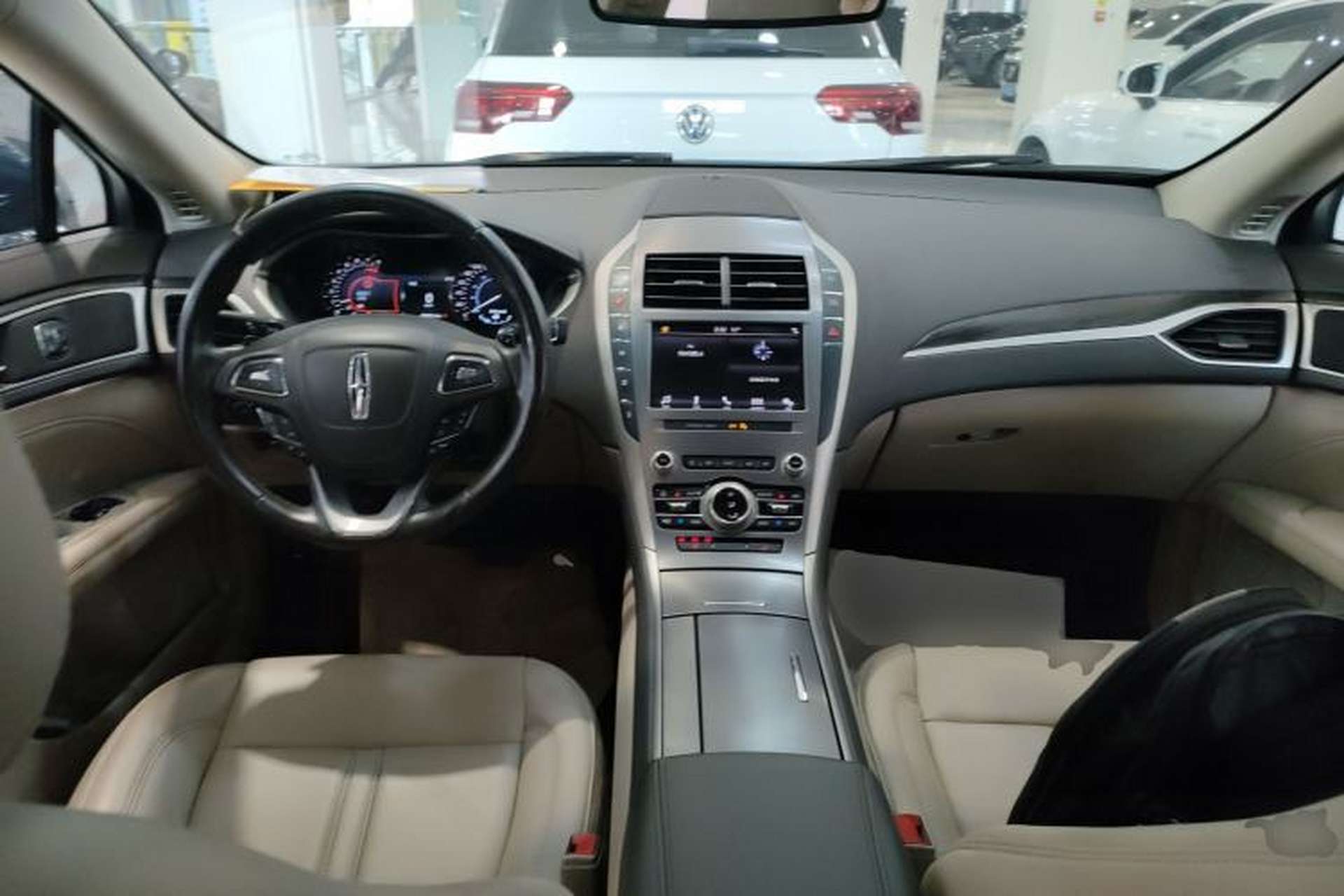 Used Lincoln MKZ 2019 2.0T Luxury Edition China VI Interior 2