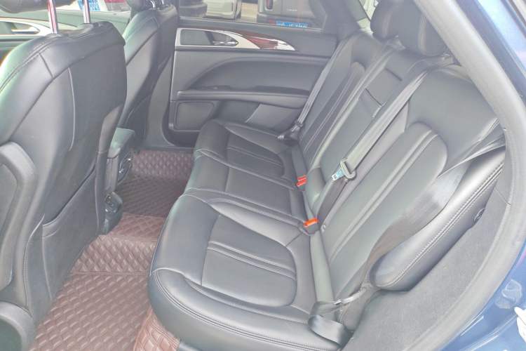 Used Lincoln MKZ 2019 2.0T Luxury Edition China VI Interior 4